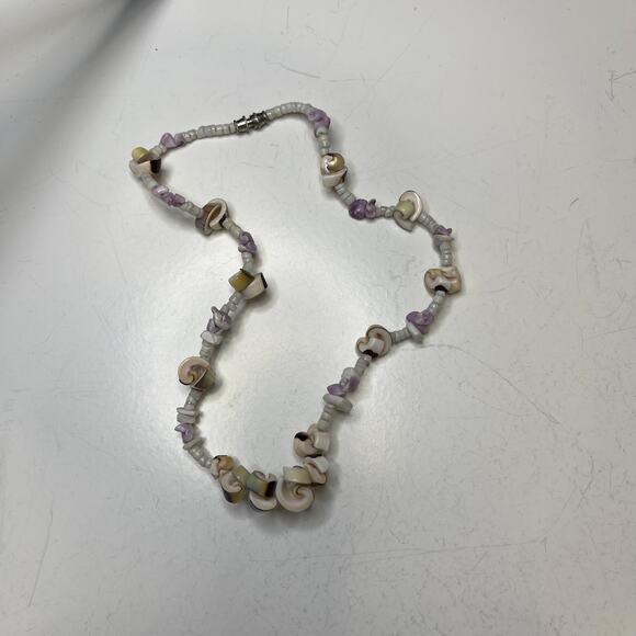 tropical shell necklace beaded light violet off white puca puka faux or real - Picture 7 of 12